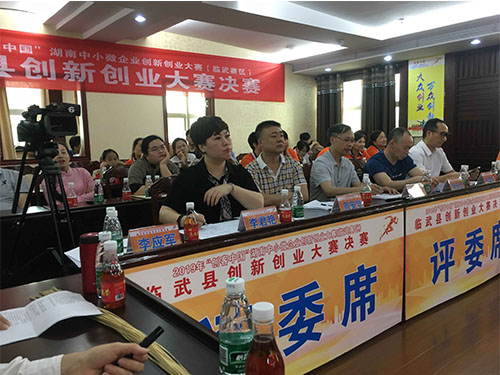 湖南妙能电器有限公司,多功能电暖餐桌,取暖桌价格,电暖茶几批发,电暖方桌,取暖桌
